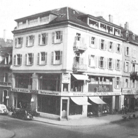 Pfeiffer building at Löwenstrasse in Zürich